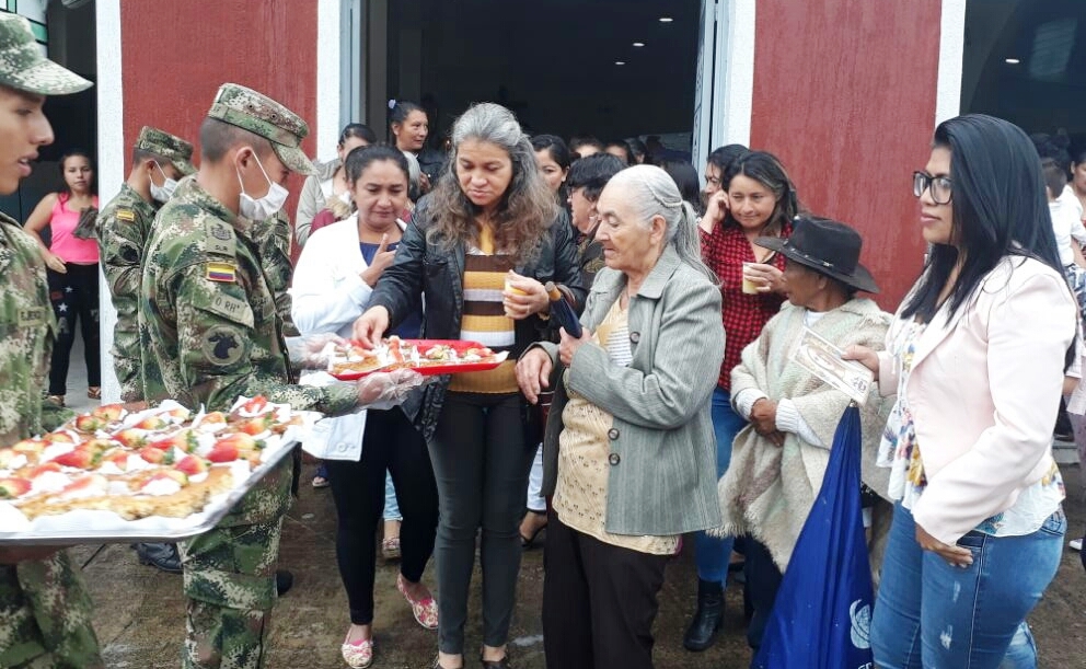 En Casanare el Ejército Nacional celebró el día de las madres