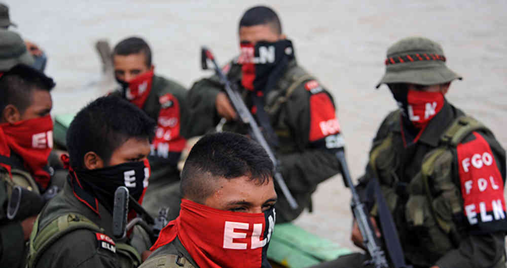 Eln reconoce que tiene en su poder a militares y contratistas