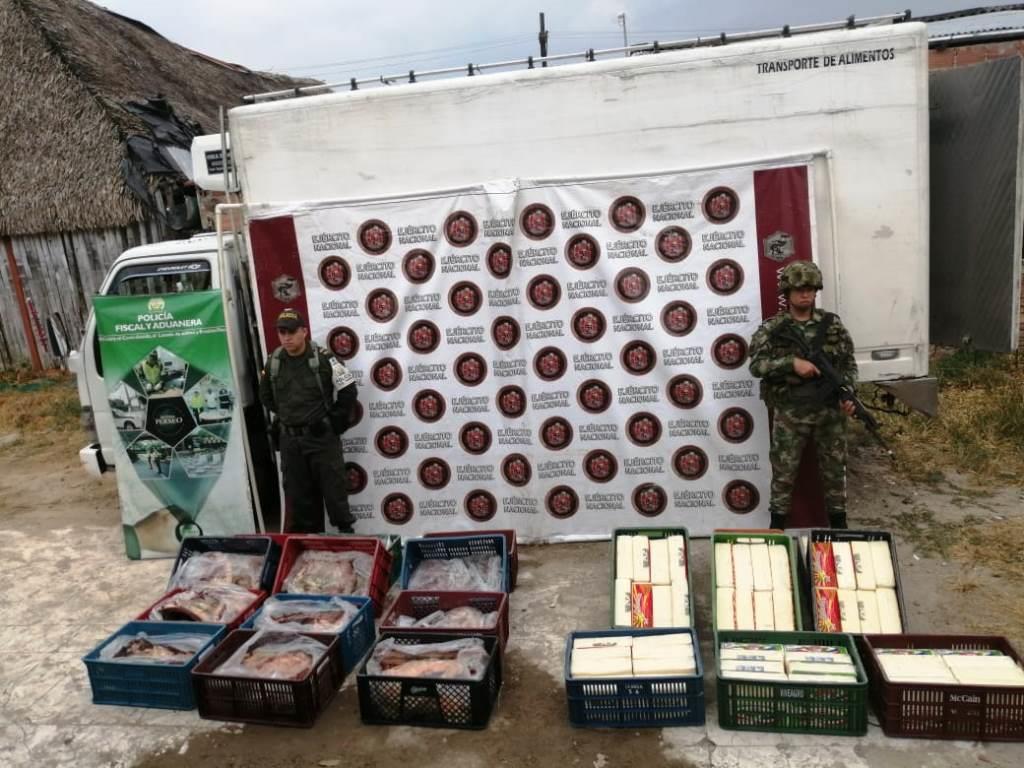 Ejército Nacional incauta 4.320 kilos de cárnicos y lácteos de contrabando en Tame, Arauca