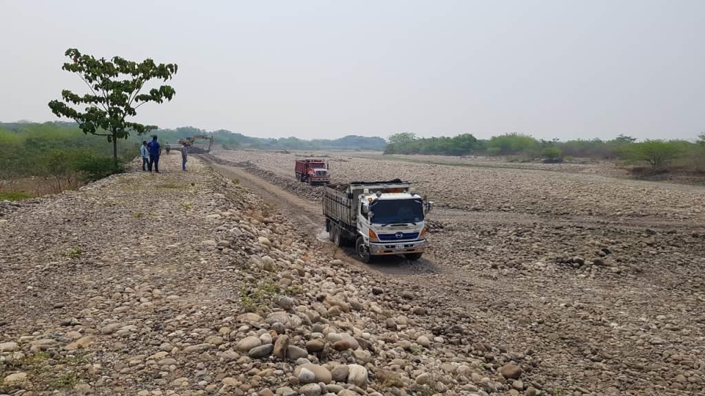 Gobernación realiza mantenimiento a jarillón de 6 kilómetros en el río Pauto en el municipio de Pore