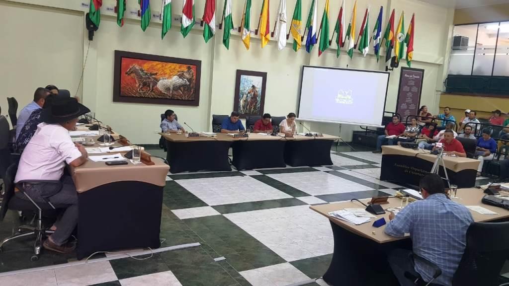 Se llevó a cabo mesa de trabajo para solucionar problemática del transporte escolar en el Departamento