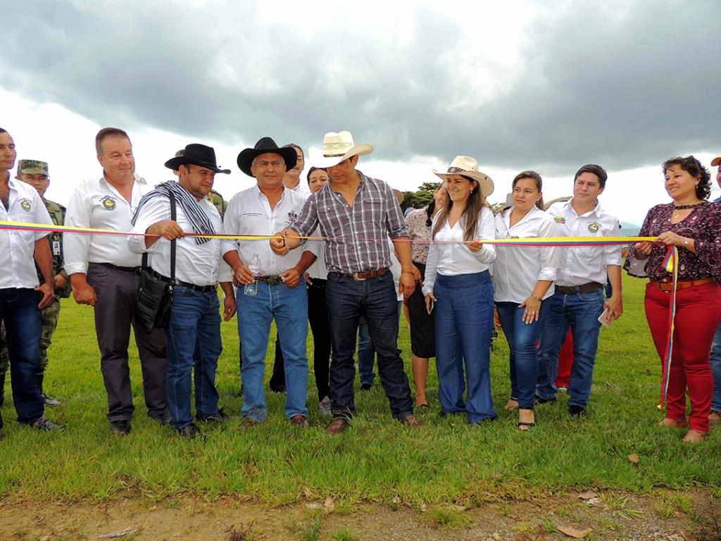 Los tamareños cuentan con nueva cancha de fútbol para el desarrollo de sus actividades deportivas