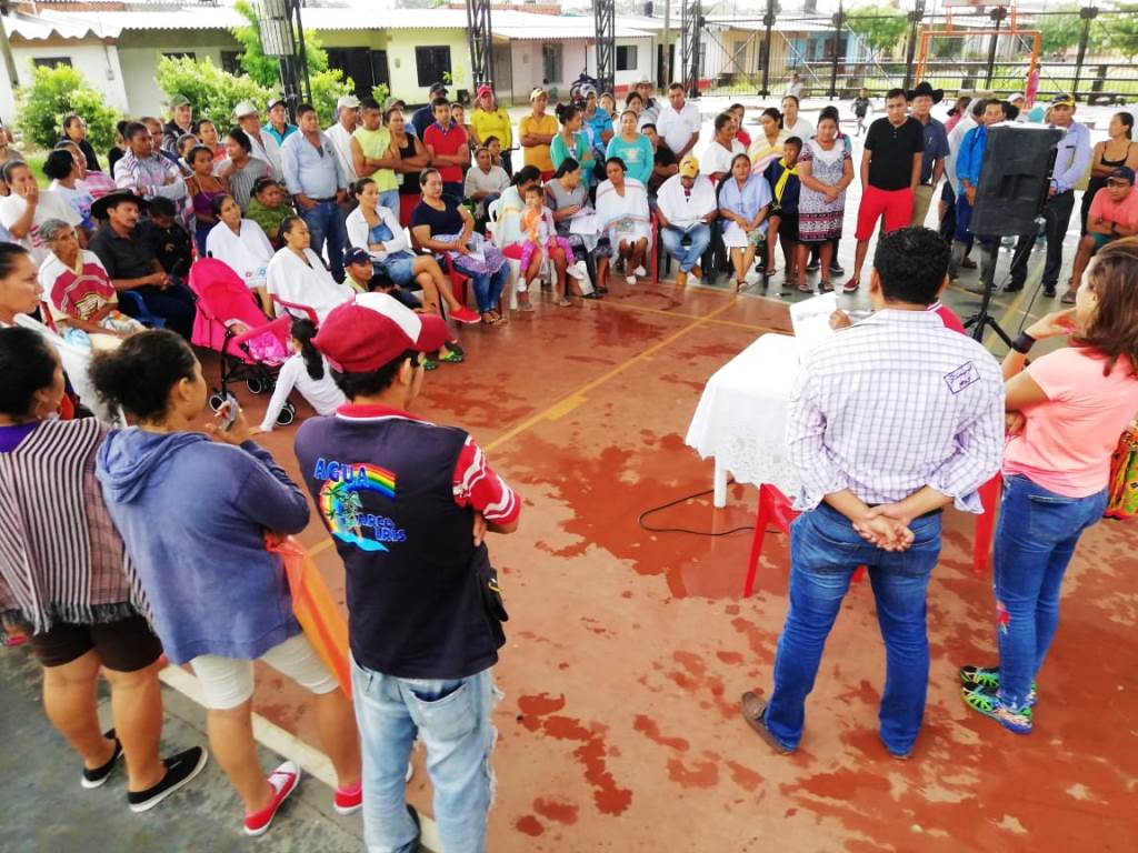 Sorprendidos habitantes de un barrio en Trinidad que fueron notificados de proceso de restitución de tierras