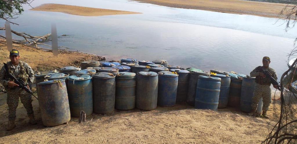 La Armada propina duro golpe al contrabando de hidrocarburos en el departamento del Vichada