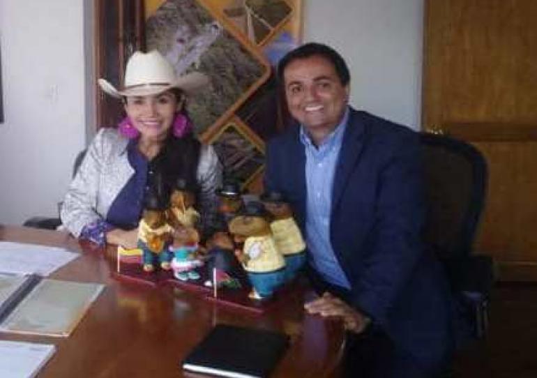 Senadora Amanda Roció participó en mesa de trabajo para conocer avances de la inversión a la vía del Cusiana