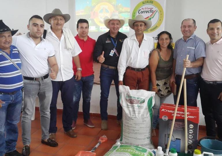 En Paz de Ariporo se entregó insumos y herramientas  a productores de cacao 
