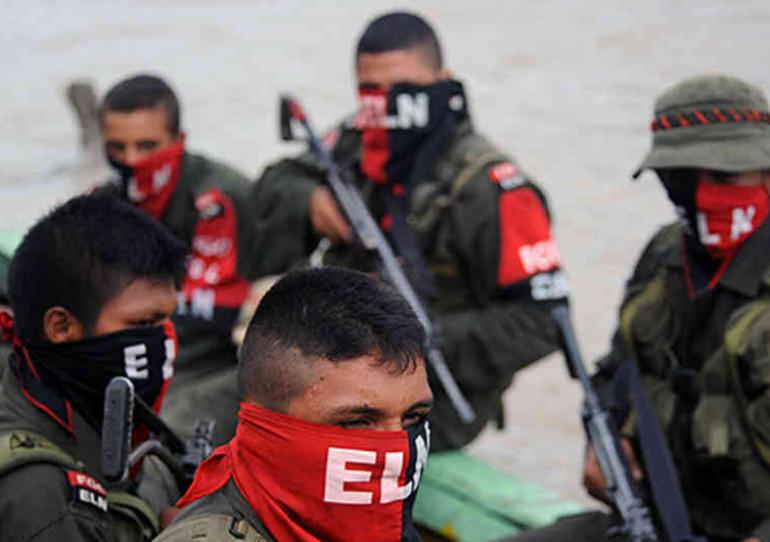 Eln reconoce que tiene en su poder a militares y contratistas