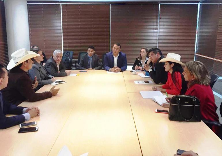 Gobernador Alirio Barrera continúa trabajando por la Educación Superior para los casanareños