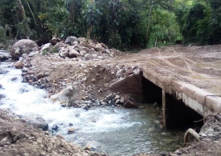Después de cuatro días de trabajo fue habilitada vía alterna al municipio de Sácama