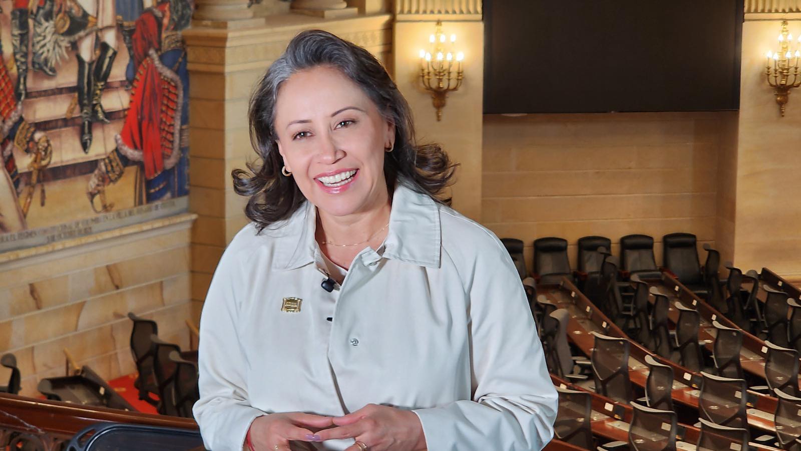 background-player-video