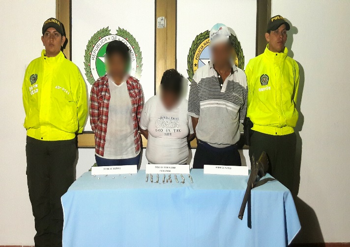 En diligencia de registro y allanamiento fueron capturadas tres personas en Paz de Ariporo