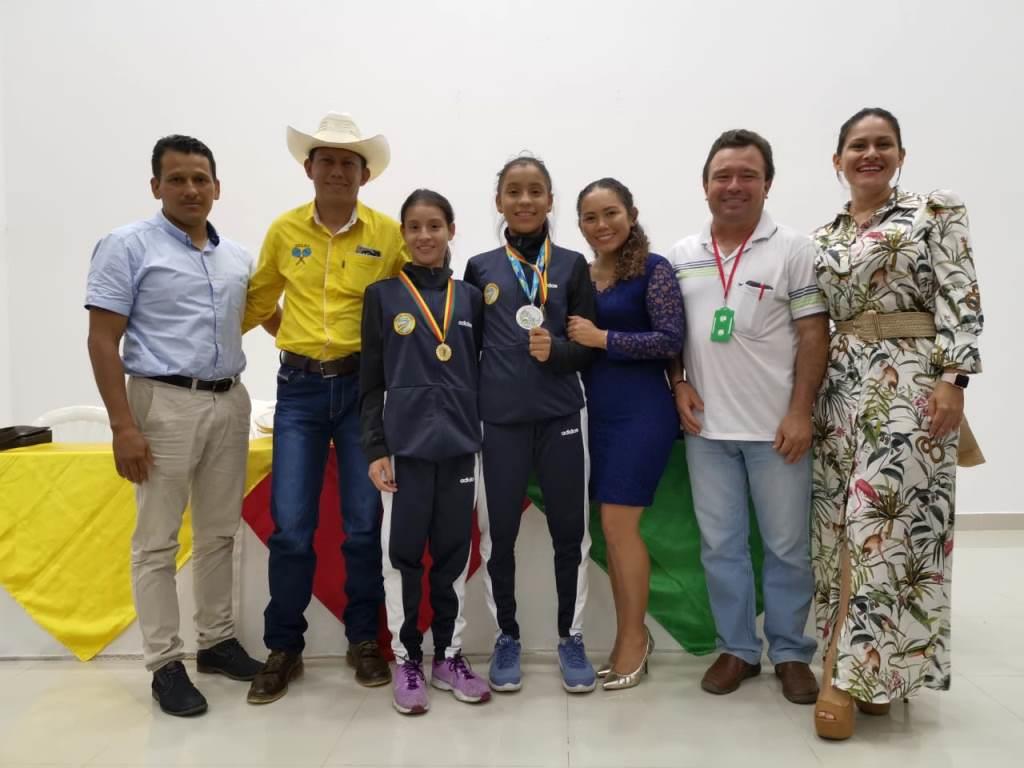 Alcaldía de Paz de Ariporo condecoró a las niñas taekwondistas que participaron en el mundial