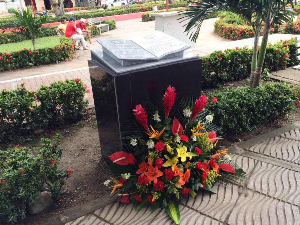 En Hato Corozal la Policía conmemoró memoria de sus víctimas