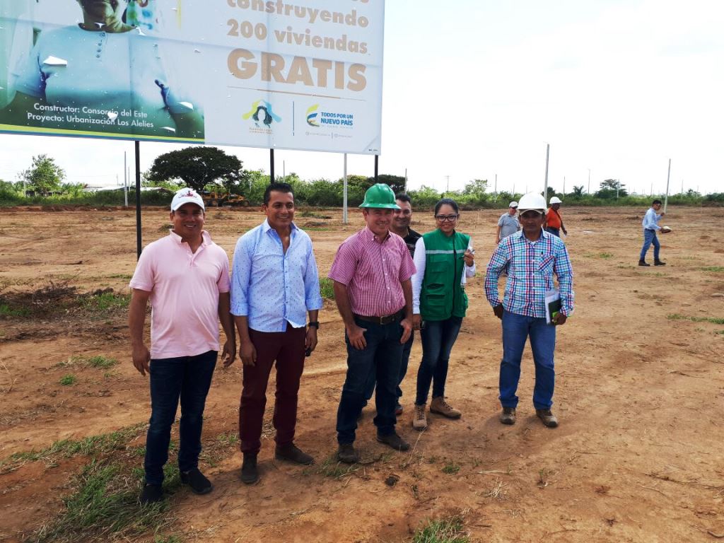 Alcalde de Paz de Ariporo entregó terreno a consorcio que construirá 200 casas gratis en este municipio