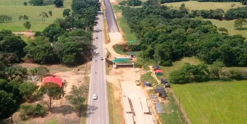 Restricciones nocturnas a un carril en la vía entre Aguazul y Yopal 