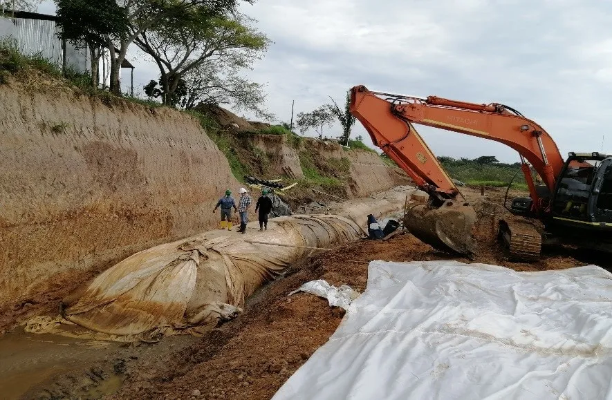  En un 50% avanza la obra sobre el río Tocaría, para garantizar la movilidad a unas 600 ribereñas 