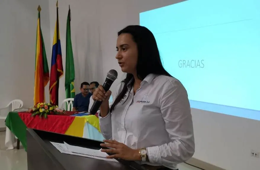 Asumió funciones la nueva gerente de ENERCA