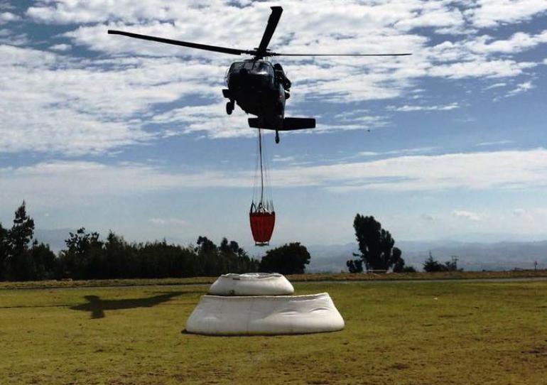 Fuerza Aérea lidera extinción de incendio en Cómbita, Boyacá