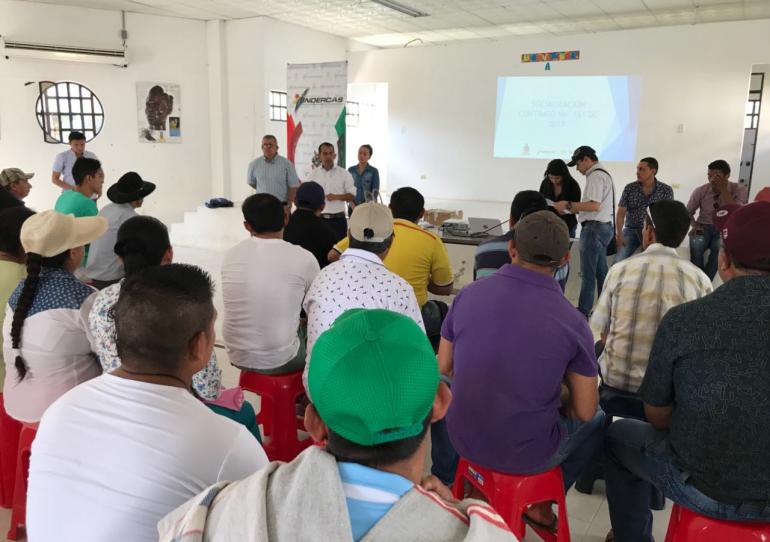 Varios escenarios deportivos se construirán en San Luis de Palenque según anuncio gerente de Indercas
