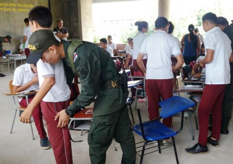 Policía adelanta actividades de vigilancia y control en entornos escolares de Hato Corozal