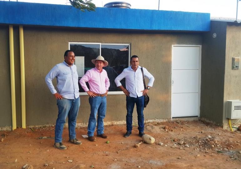 Alcalde de Paz de Ariporo visitó proyectos de vivienda que se construyen en el municipio para conocer los avances